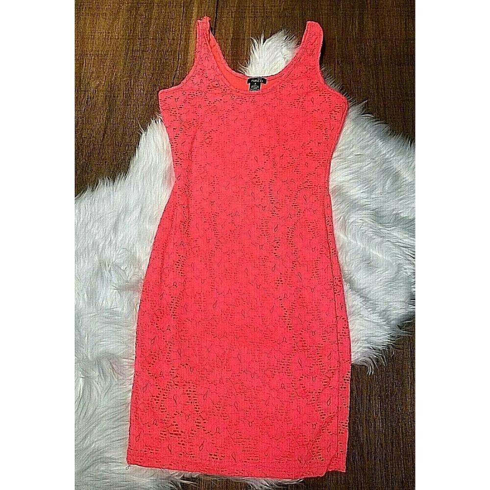 Rue21 Neon Hot Pink Lace Fitted Dress Size S Y2K Retro Body Con Sexy